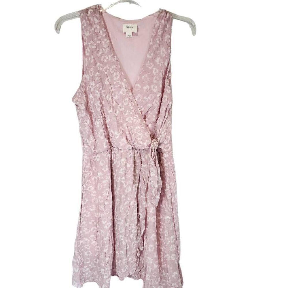Everly Pink and White Swiss Dot Wrap Dress Size L G18
